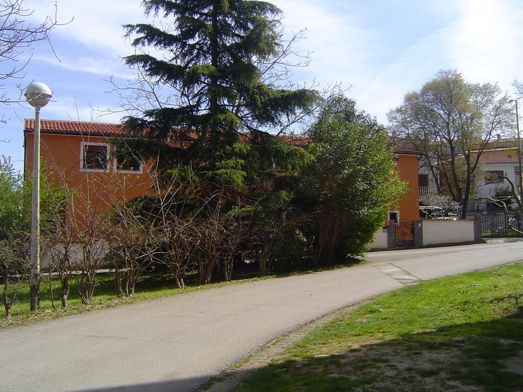 Villa Helena Pula Exterior foto